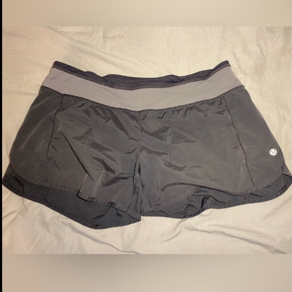 Women’s Lululemon shorts